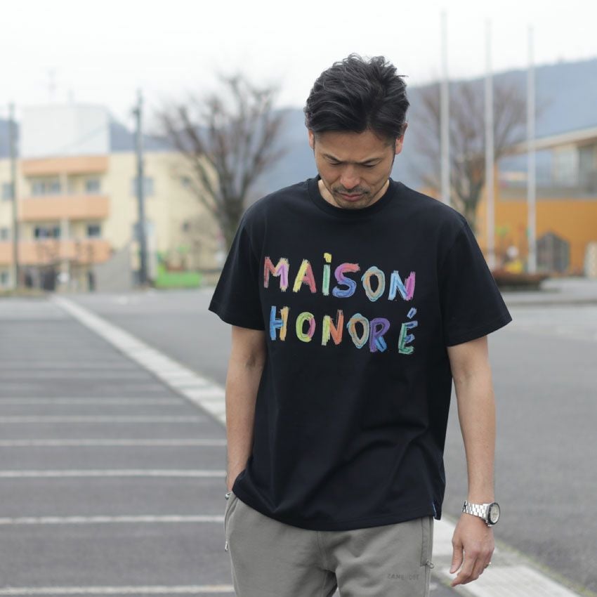 MAISON HONORE/メゾンオノレ カラフルロゴプリントTee Justine