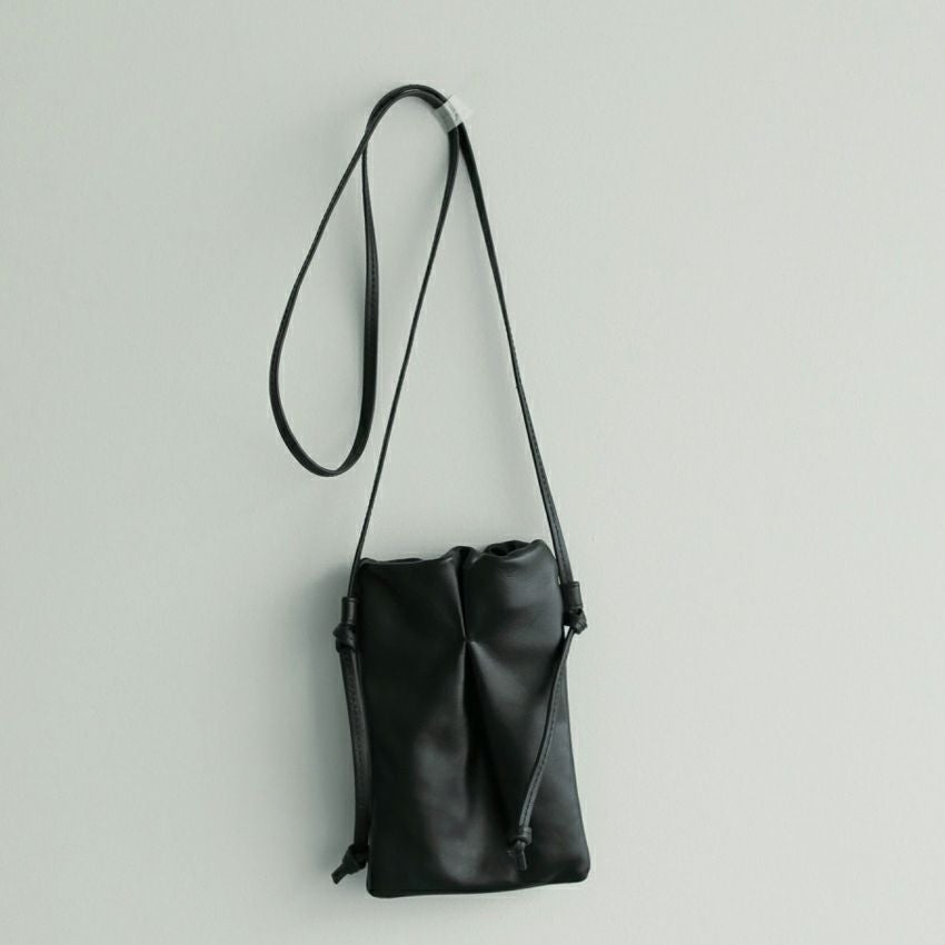 anuke/アンヌーク Leather Pochette 62411002 サコッシュ ミニバッグ 