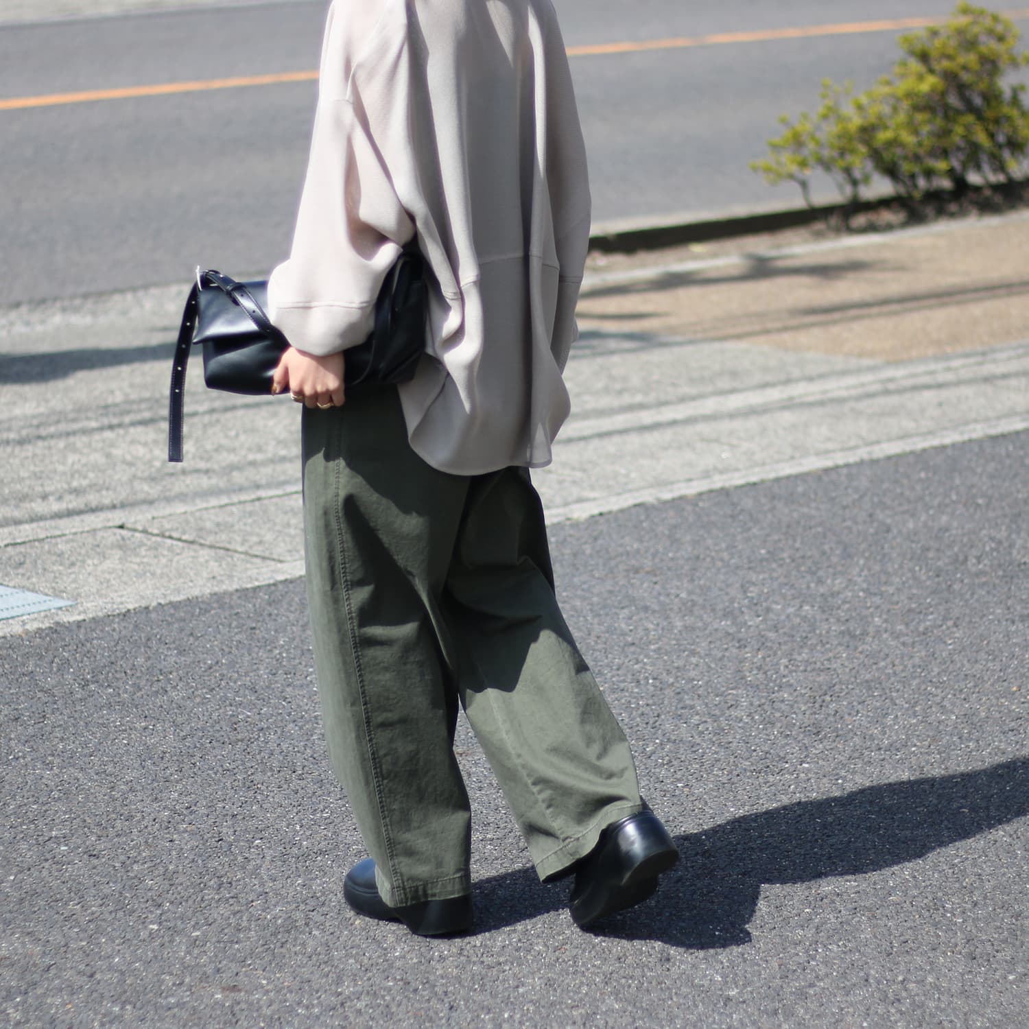 CHIGNON/シニヨン ウォッシュドチノタックパンツ 3261-045BT チノパン