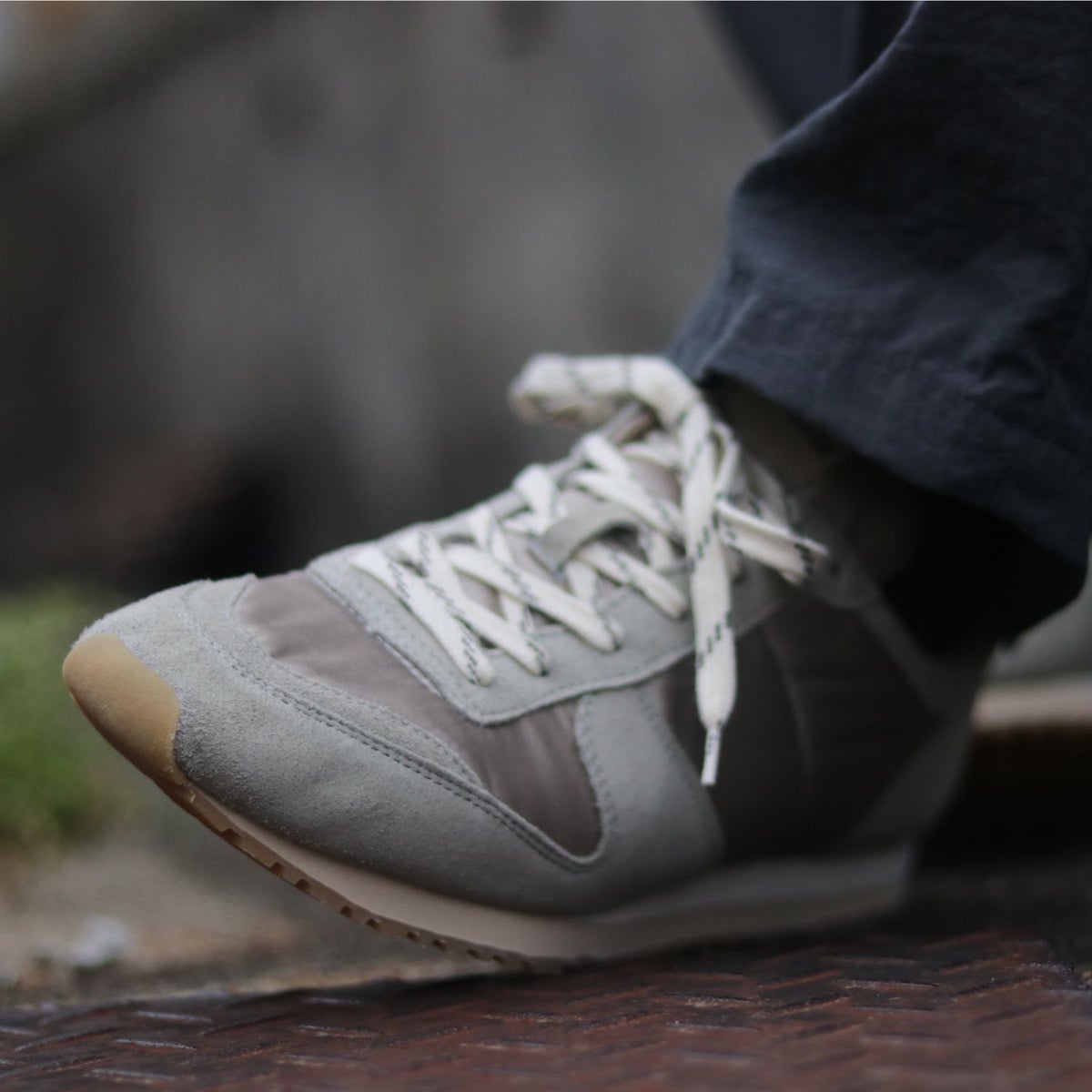NOVESTA/ノヴェスタ MARATHON TRAIL SATIN PIEDRA MR-2026S-SA-PIE 