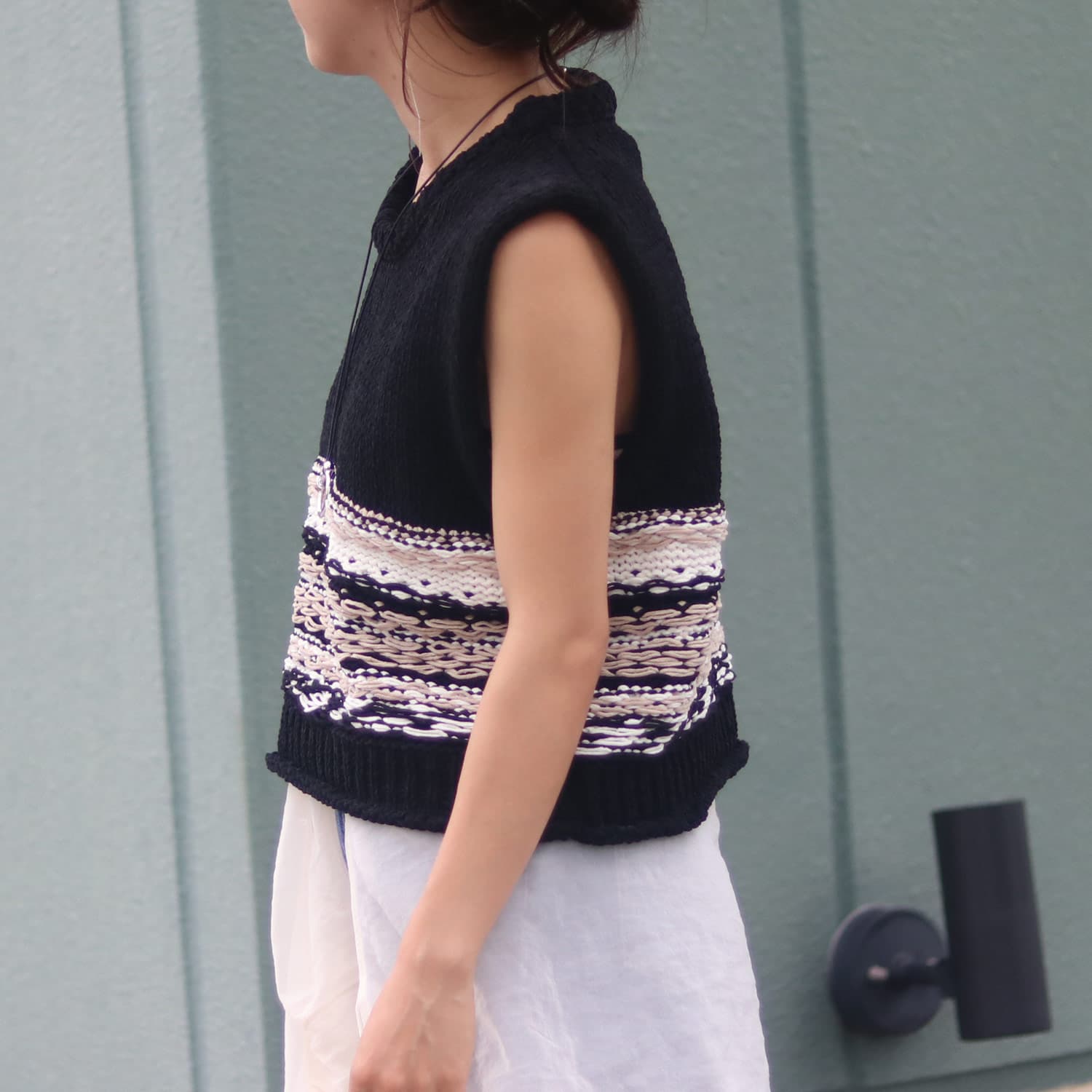 YENN /イエン MOLE JACQUARD VEST Y263- 91099 ニットベスト ベスト