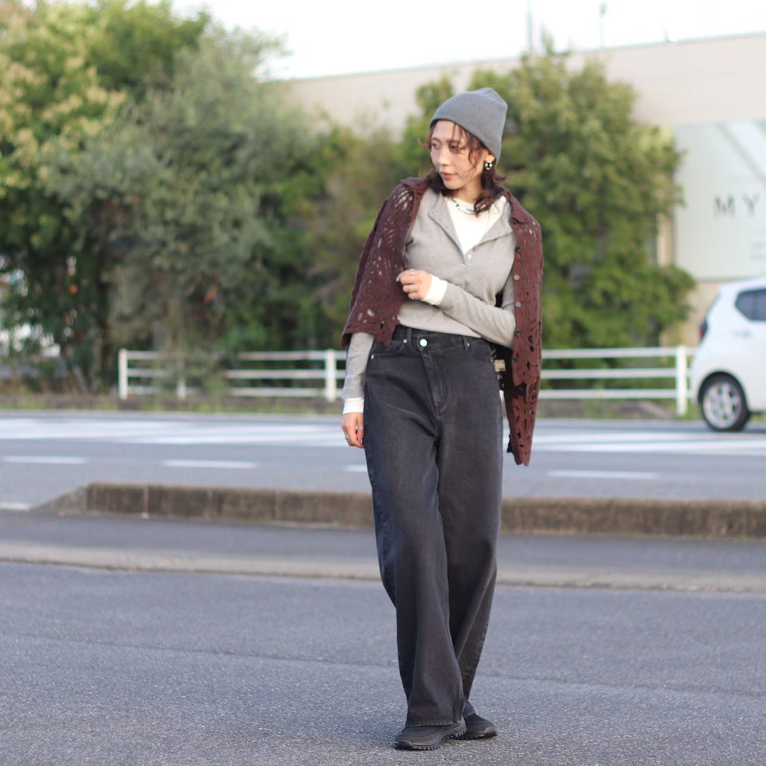 【8/31まで】anuke Embroidery Over Shirtsブラウン anuke/アンヌーク Embroidery Over Shirts 62620402 エンブロイダリー